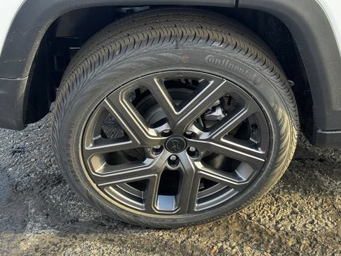 New 2026 Jeep Compass Limited AWD/4WD image 12