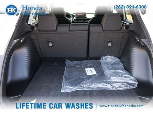 Used 2025 Honda HR-V Sport image 19