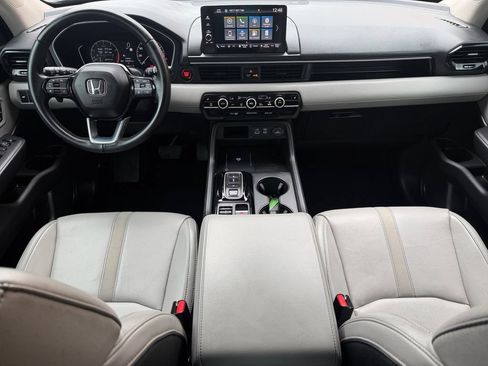 Used 2023 Honda Pilot EX-L image 18