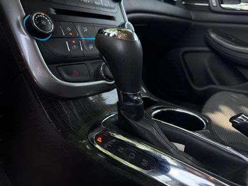 Used 2015 Chevrolet Malibu LT w/ Power Convenience Package FWD image 29
