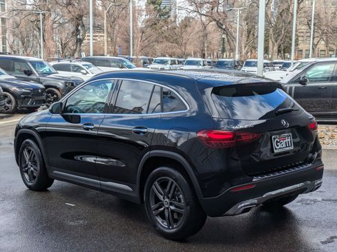 New 2025 Mercedes-Benz GLA 250 4MATIC image 5