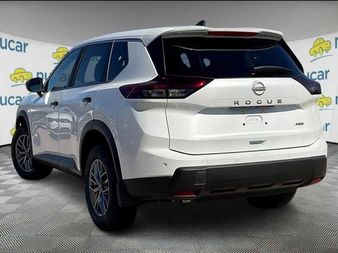 New 2025 Nissan Rogue S image 4