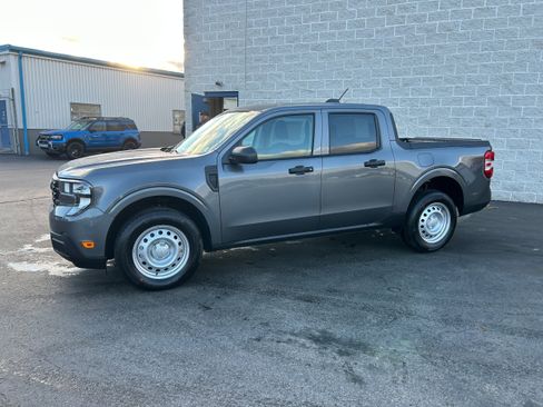 New 2025 Ford Maverick XL w/ Equipment Group 101A image 4