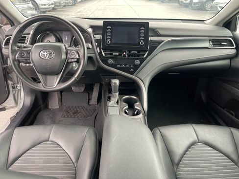 Used 2024 Toyota Camry SE FWD image 16