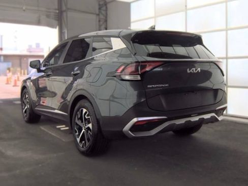 Certified 2025 Kia Sportage EX FWD image 4