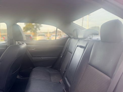 Used 2015 Toyota Corolla S image 41