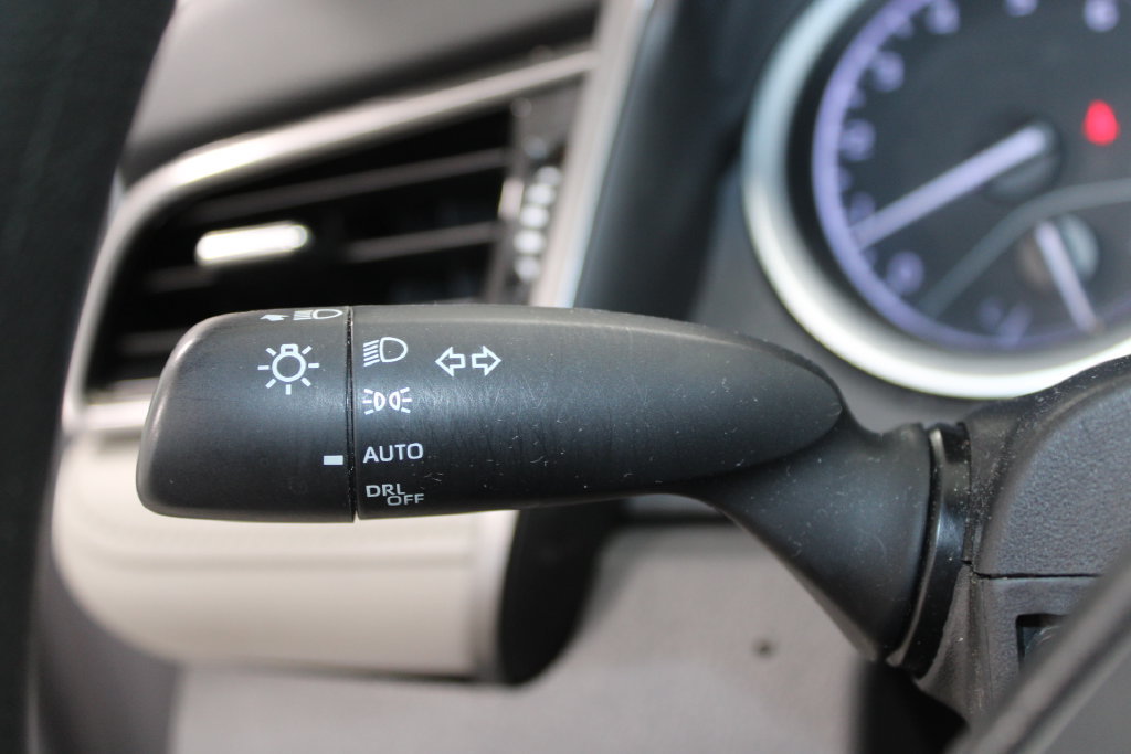Used 2022 Toyota Camry LE FWD image 22