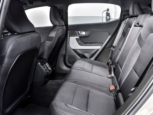 Used 2023 Polestar Polestar 2 w/ Pilot Pack AWD/4WD image 19