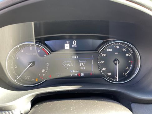 Used 2022 Cadillac XT4 Sport AWD/4WD image 59