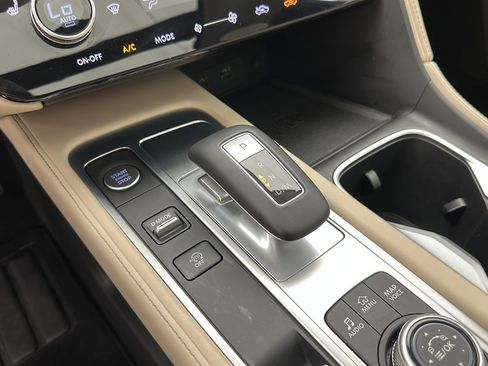 Used 2024 INFINITI QX60 Luxe AWD/4WD image 22