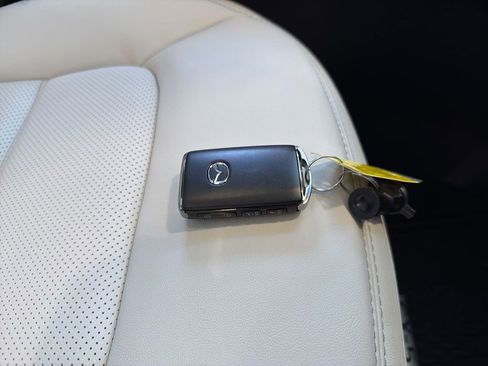 New 2025 MAZDA CX-5 AWD 2.5 S w/ Preferred Package image 25