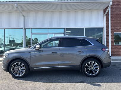 Used 2022 Lincoln Nautilus Reserve