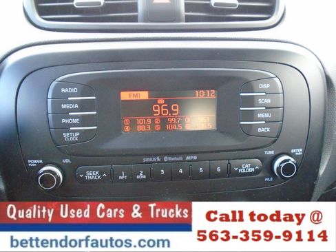 Used 2016 Kia Soul FWD image 10