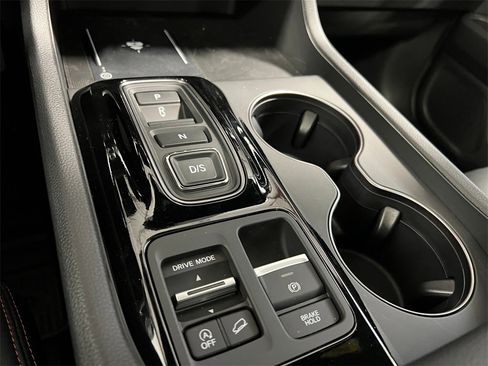 New 2025 Honda Pilot TrailSport image 19