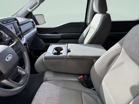 Used 2023 Ford F150 XLT image 12