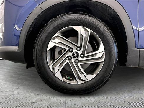 Used 2023 Hyundai Santa Fe SE image 9