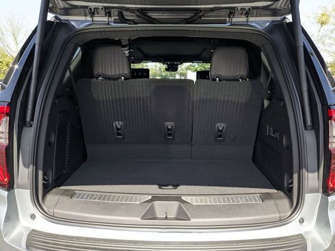 New 2026 GMC Yukon AT4 Ultimate AWD/4WD image 23