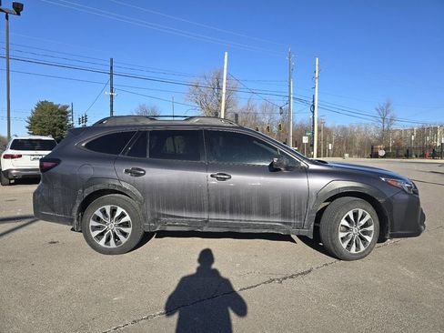 Used 2023 Subaru Outback Touring XT image 19
