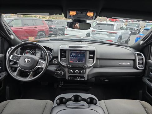 Used 2024 RAM 2500 Big Horn w/ Bed Utility Group image 18