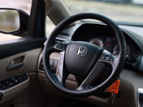 Used 2013 Honda Odyssey EX-L image 30