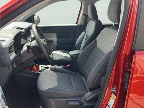 Used 2023 Ford Maverick XLT FWD image 7