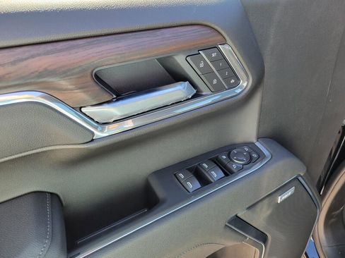 New 2026 GMC Sierra 1500 SLT w/ SLT Premium Plus Package image 14