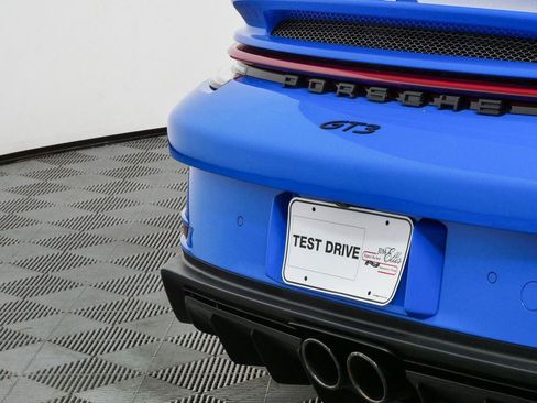 Certified 2024 Porsche 911 GT3 RWD image 30