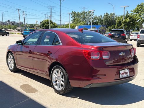 Used 2016 Chevrolet Malibu LT w/ Power Convenience Package FWD image 5