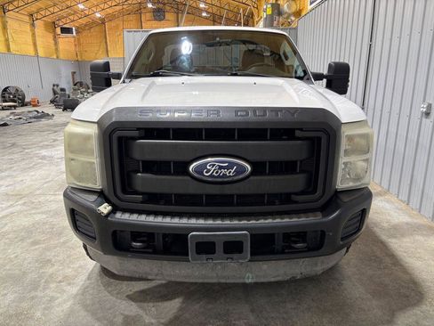 Used 2011 Ford F250 XL AWD/4WD image 7