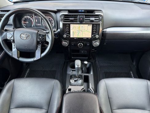 Used 2020 Toyota 4Runner TRD Off-Road Premium AWD/4WD image 3