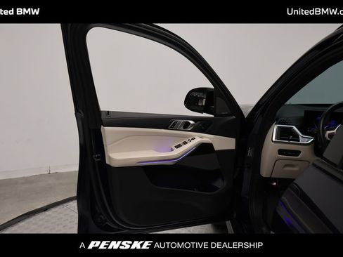Used 2024 BMW X5 M60i w/ Executive Package AWD/4WD image 12
