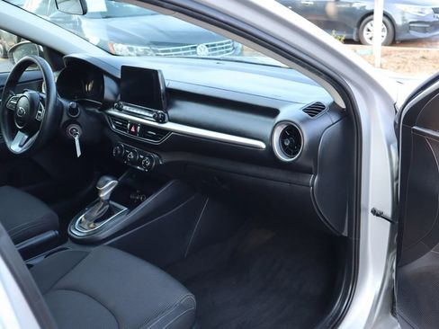 Used 2021 Kia Forte LXS FWD image 15