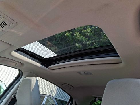 Used 2019 Honda HR-V EX image 11