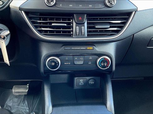 Used 2022 Ford Escape S image 31