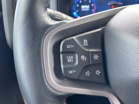 Used 2025 Ford Bronco Badlands AWD/4WD image 32