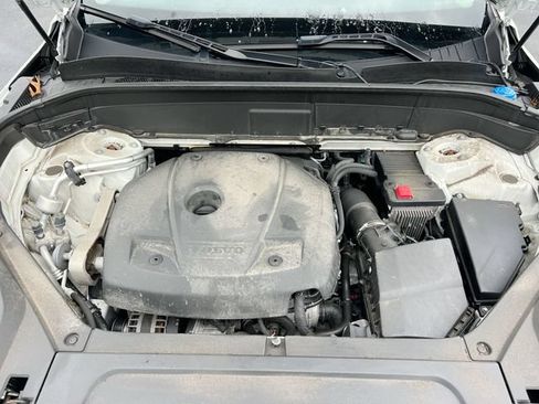 Used 2022 Volvo XC90 T5 Momentum w/ Climate Package AWD/4WD image 30