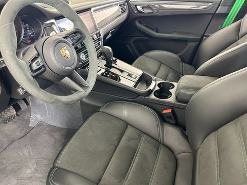 Used 2026 Porsche Macan GTS AWD/4WD image 4
