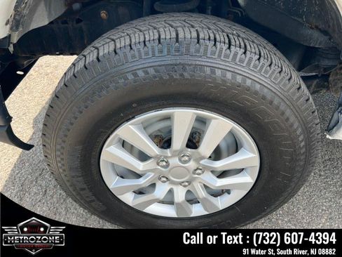 Used 2012 Ford E-350 and Econoline 350 Super Duty w/ PWR Group RWD image 30