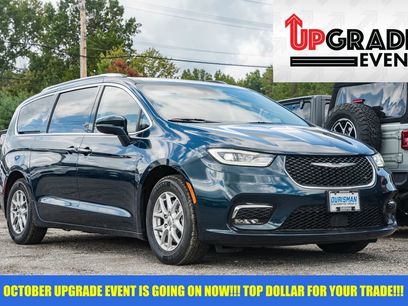 Used 2021 Chrysler Pacifica Touring-L