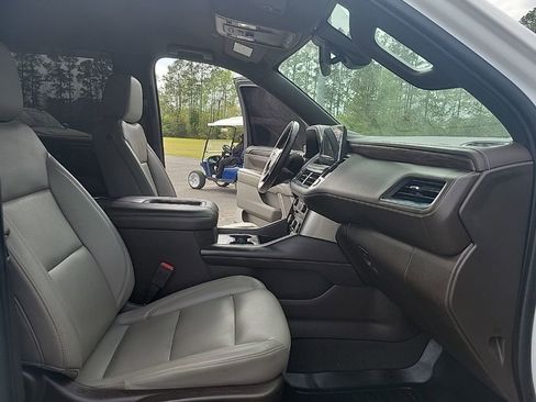 Used 2021 Chevrolet Tahoe LT image 17