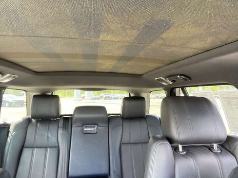 Used 2017 Land Rover Range Rover Supercharged AWD/4WD image 17