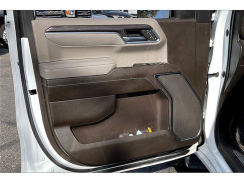 Used 2023 Chevrolet Silverado 1500 LTZ image 23