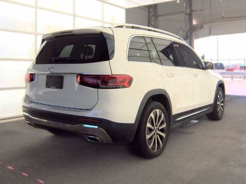 Used 2020 Mercedes-Benz GLB 250 w/ Premium Package image 3