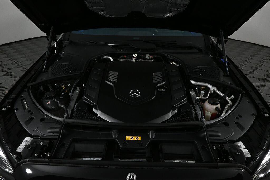 Certified 2025 Mercedes-Benz S 580 4MATIC Sedan image 31