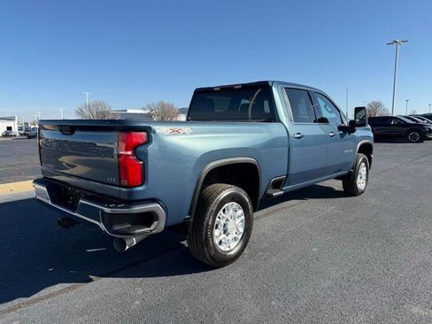 Used 2025 Chevrolet Silverado 3500 LTZ image 8