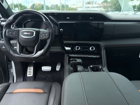 New 2025 GMC Sierra 1500 AT4 w/ Technology Package image 43