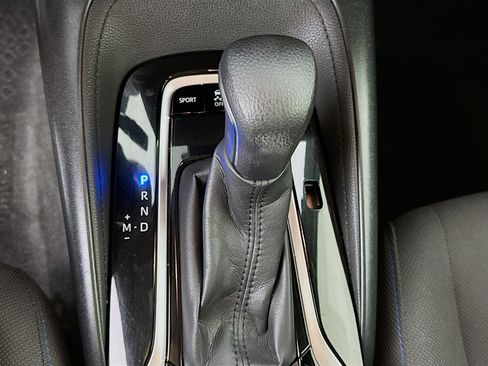 Used 2020 Toyota Corolla SE FWD image 19