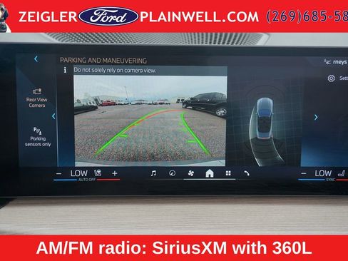 Used 2025 BMW 430i xDrive Convertible AWD/4WD image 4