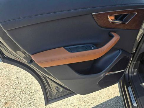 New 2025 Audi Q8 Prestige image 20