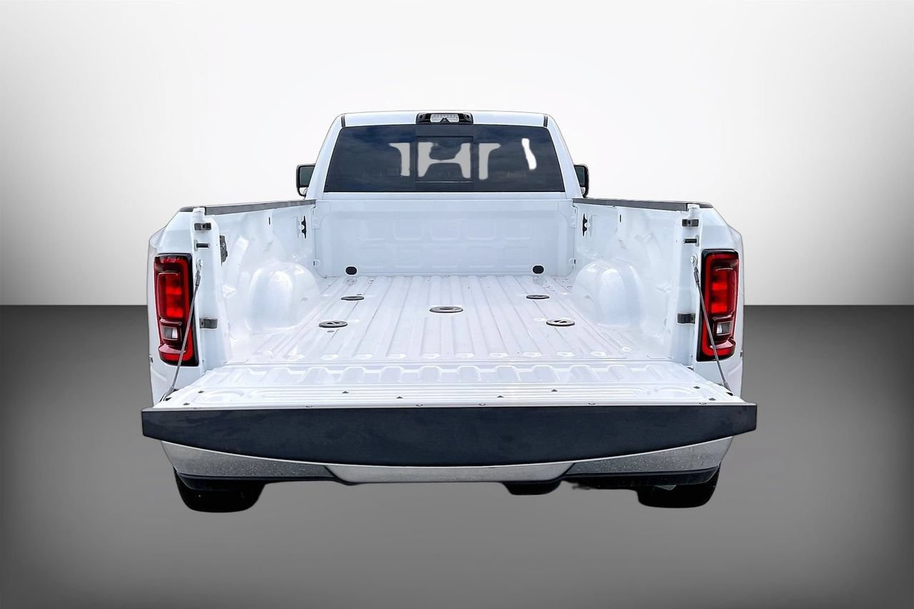New 2026 RAM 3500 Tradesman AWD/4WD image 21